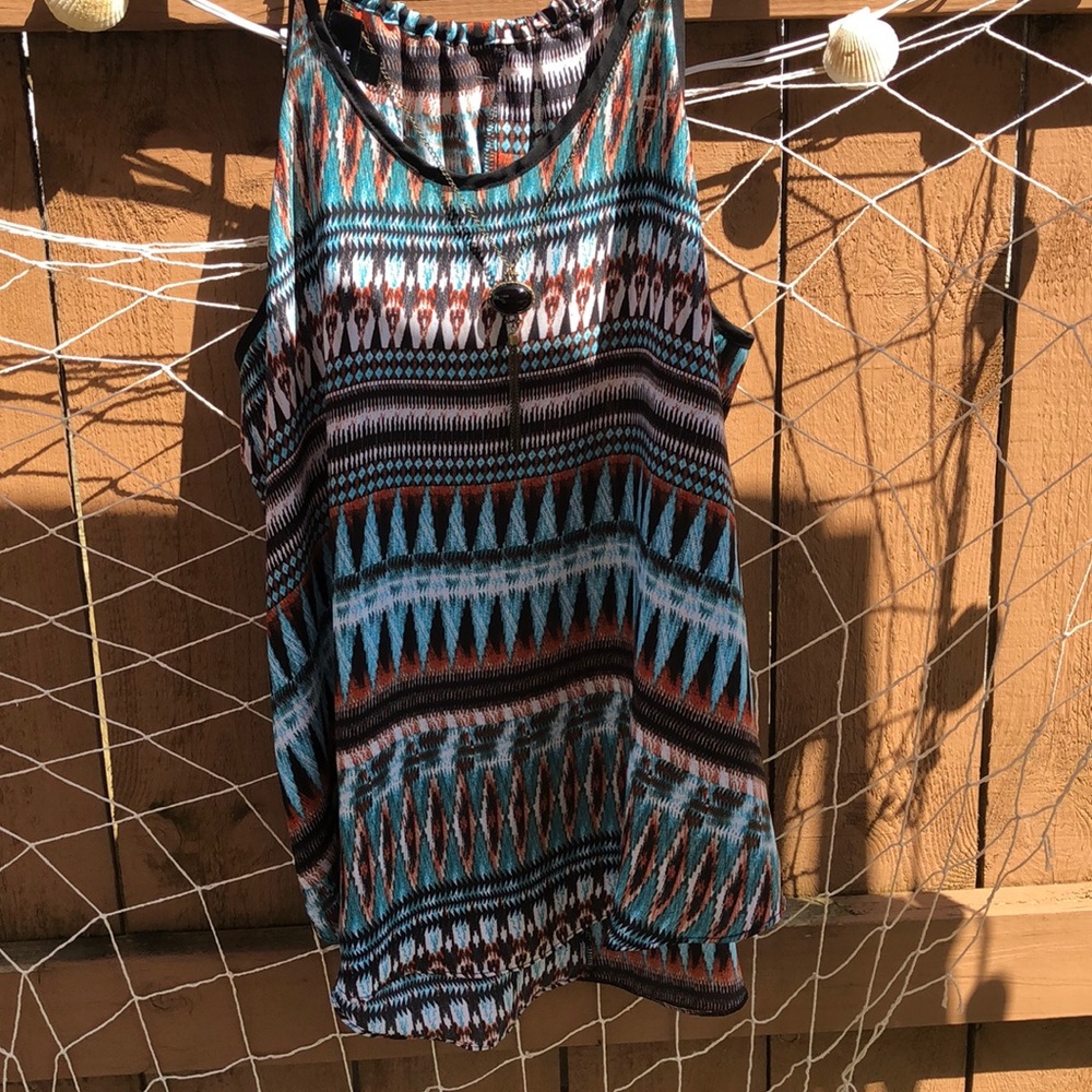 pattern tank top